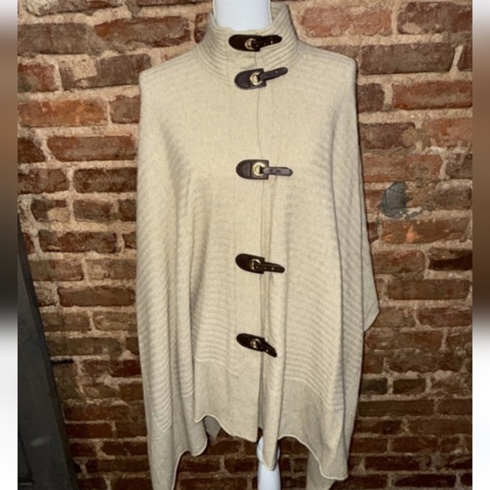 Jones New York Light Tan Cape with  Buckle Details. Contains Wool And Angora